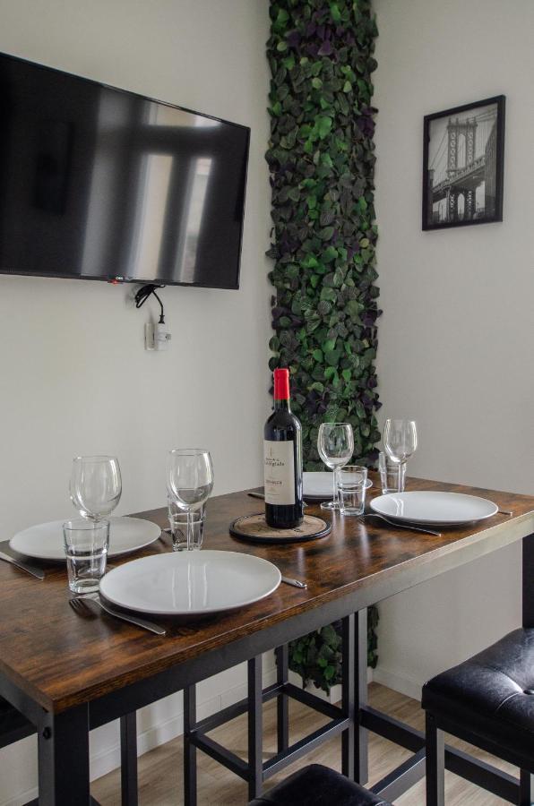 Chill And Sun, 2 Chambres Calme Avec Terrasse Et Parking Metz Exterior foto